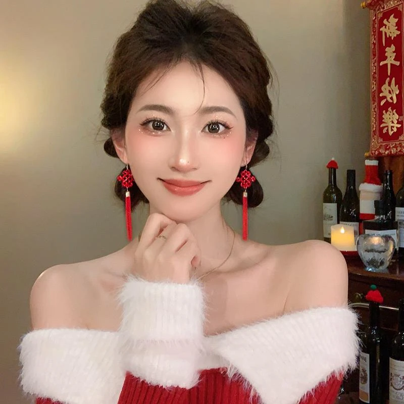 铜合金耳饰 开年好运~2024龙年红色中国结耳环新年长款流苏耳钉女