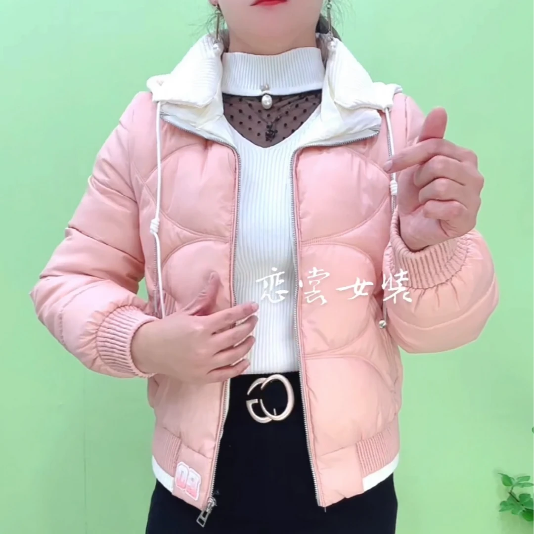 2024冬季时尚短款活帽小个子加厚保暖百搭女棉服外套