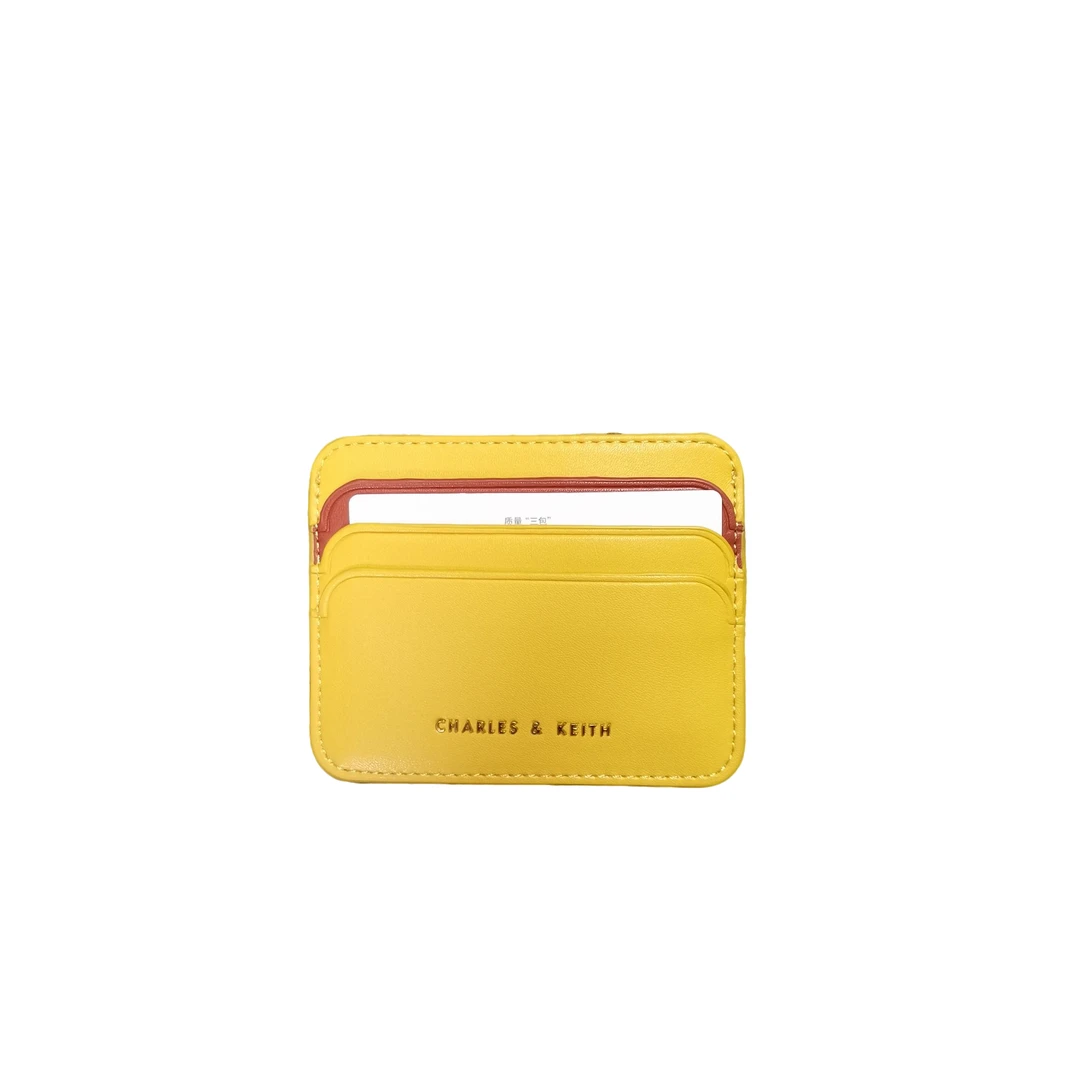 全新未使用 CHARLES & KEITH 黄褐色卡包/30269/姐妹花