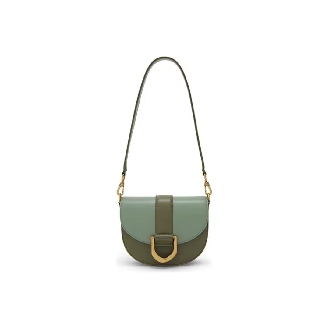 全新未使用 CHARLES & KEITH 橄榄色马鞍包/30219/姐妹花