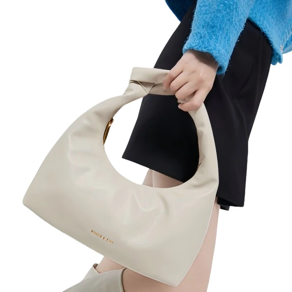 全新未使用 CHARLES & KEITH 米色手提包/30298/姐妹花