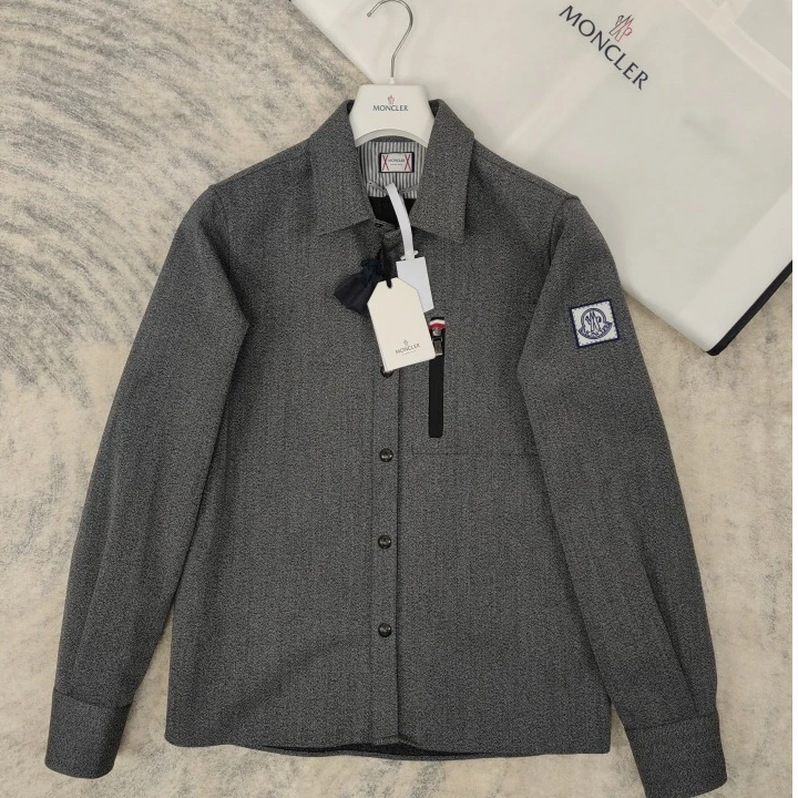 MONCLER双双甄选/yu00004/MONCLER/高端线夹克衬衣/1码