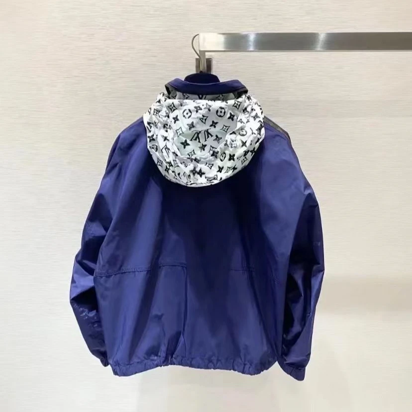 LouisVuitton/路易威登双双臻选/na31821/LV冲锋衣/38码