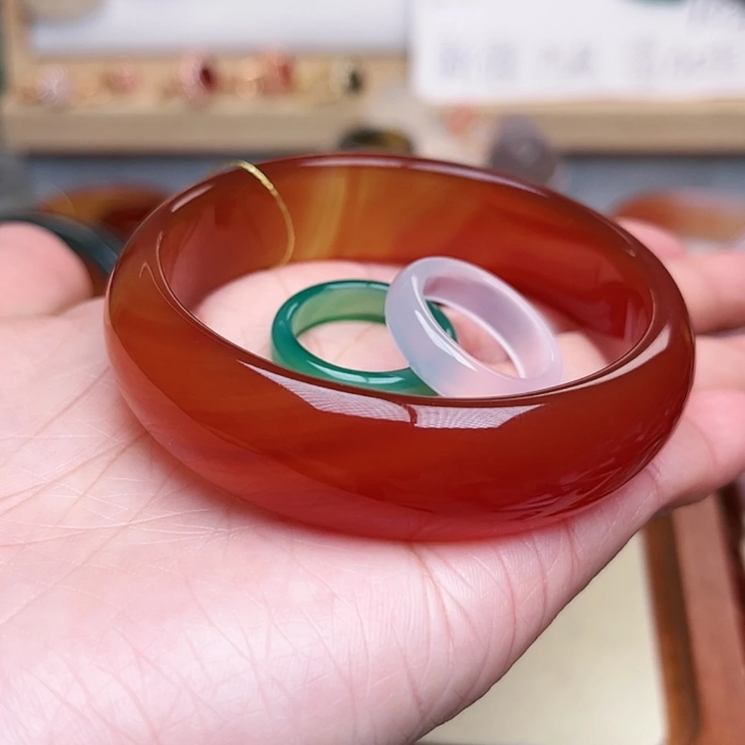 【闪购商品】玛瑙/玉髓手镯未镶嵌