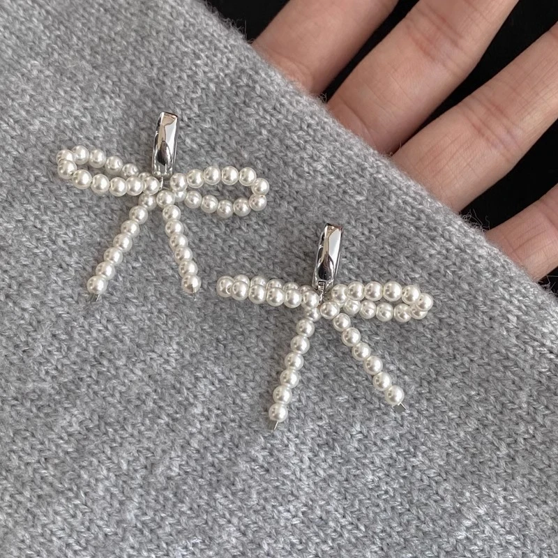 铜合金仿珍珠耳饰 芭蕾少女高级感珠珠蝴蝶结耳环夏季甜美耳扣潮