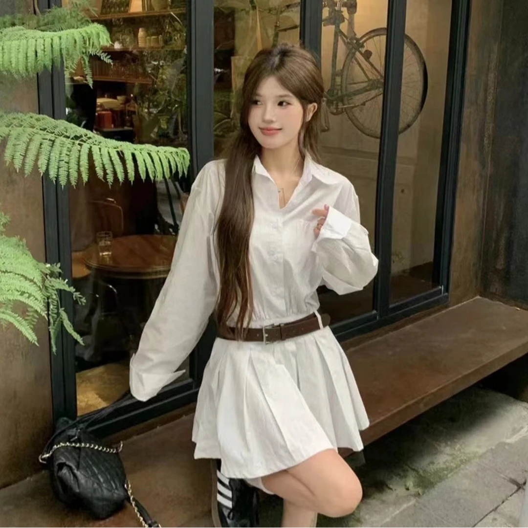 露思同款春秋新款学院风白色设计感收腰减龄长袖短裙衬衫连衣裙女