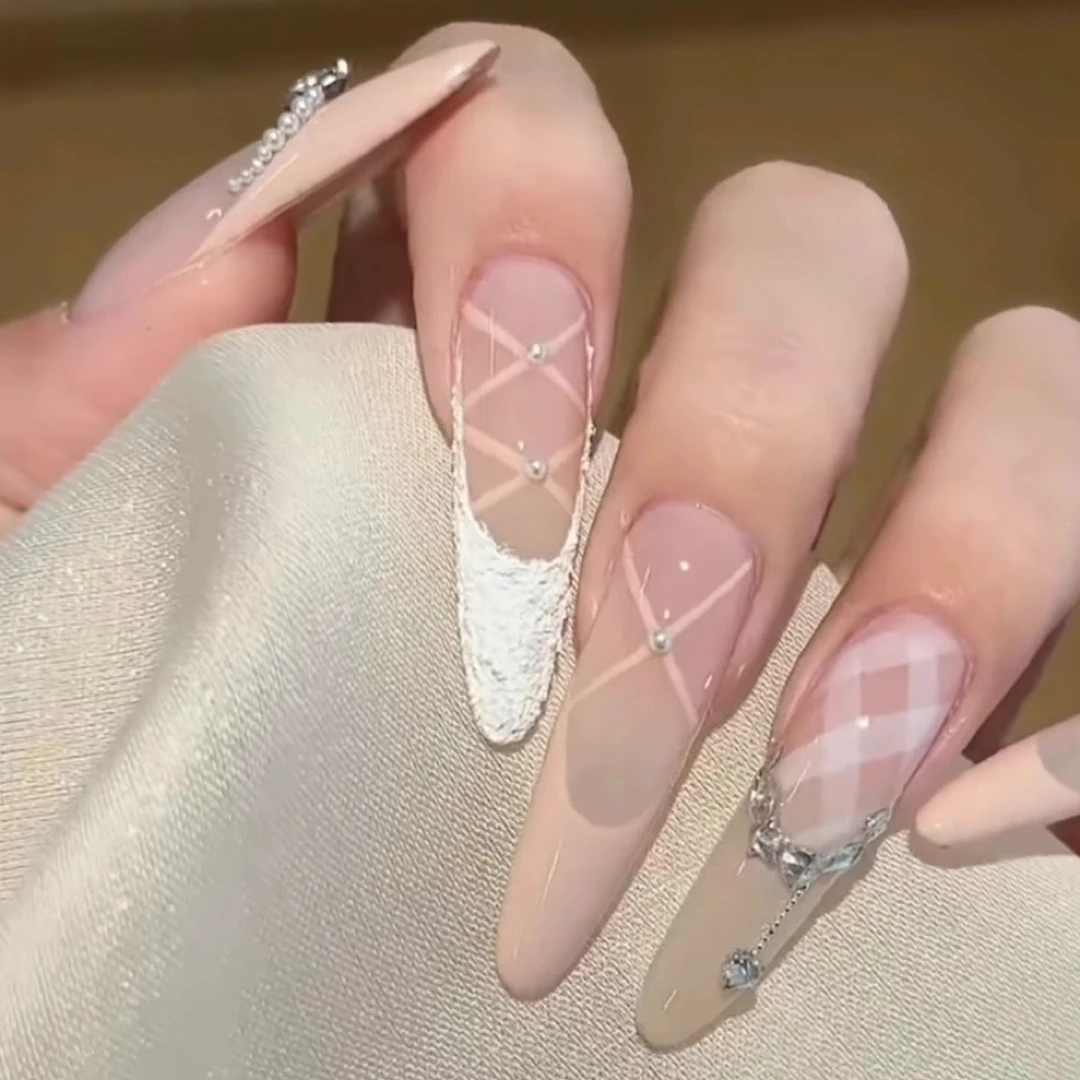 《奶油芭蕾》高级纯欲法式芭蕾氛围ins手工美甲穿戴甲新款中长款