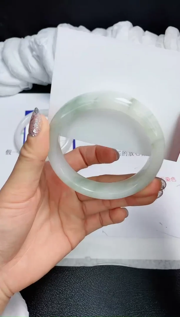 【闪购商品】石英质玉手镯未镶嵌W20-60.4