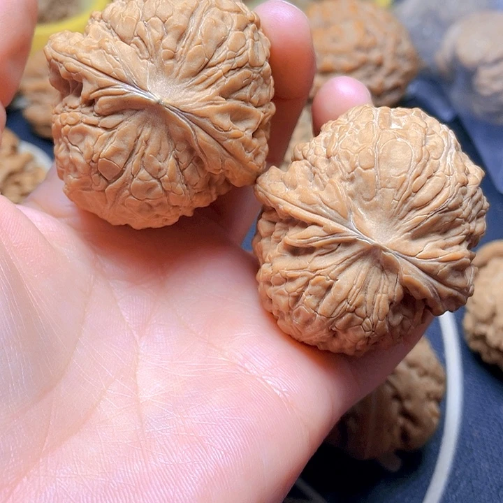 文玩核桃吊坠平谷团圆