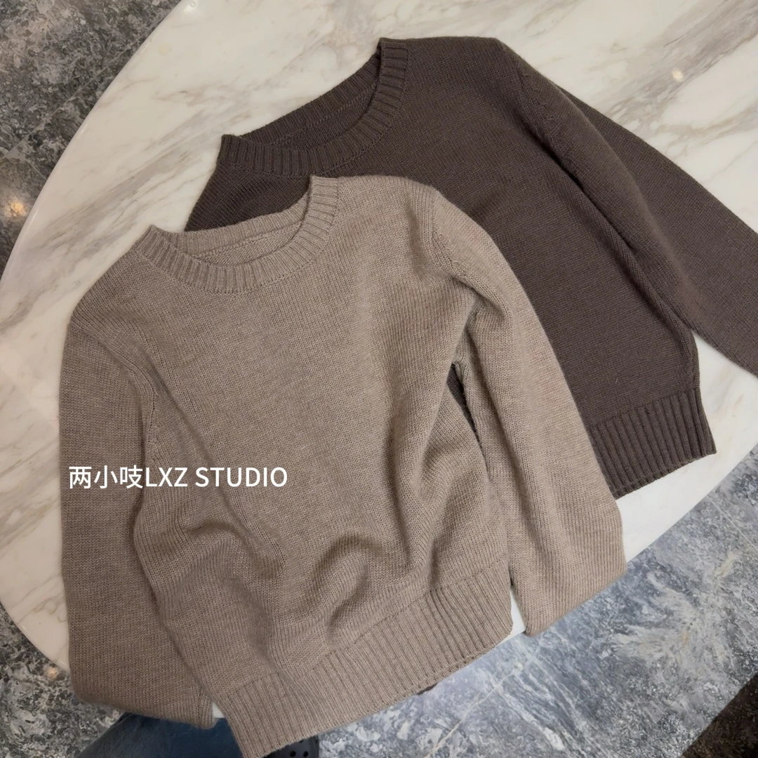 两小吱 《简约系》秋冬套头毛衣纯色针织打底衫