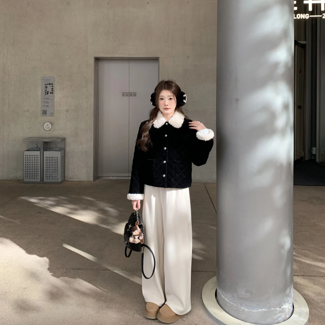 Zzhen【温莎少女】黑色丝绒菱格小香羽绒服保暖显瘦外套DWT1211