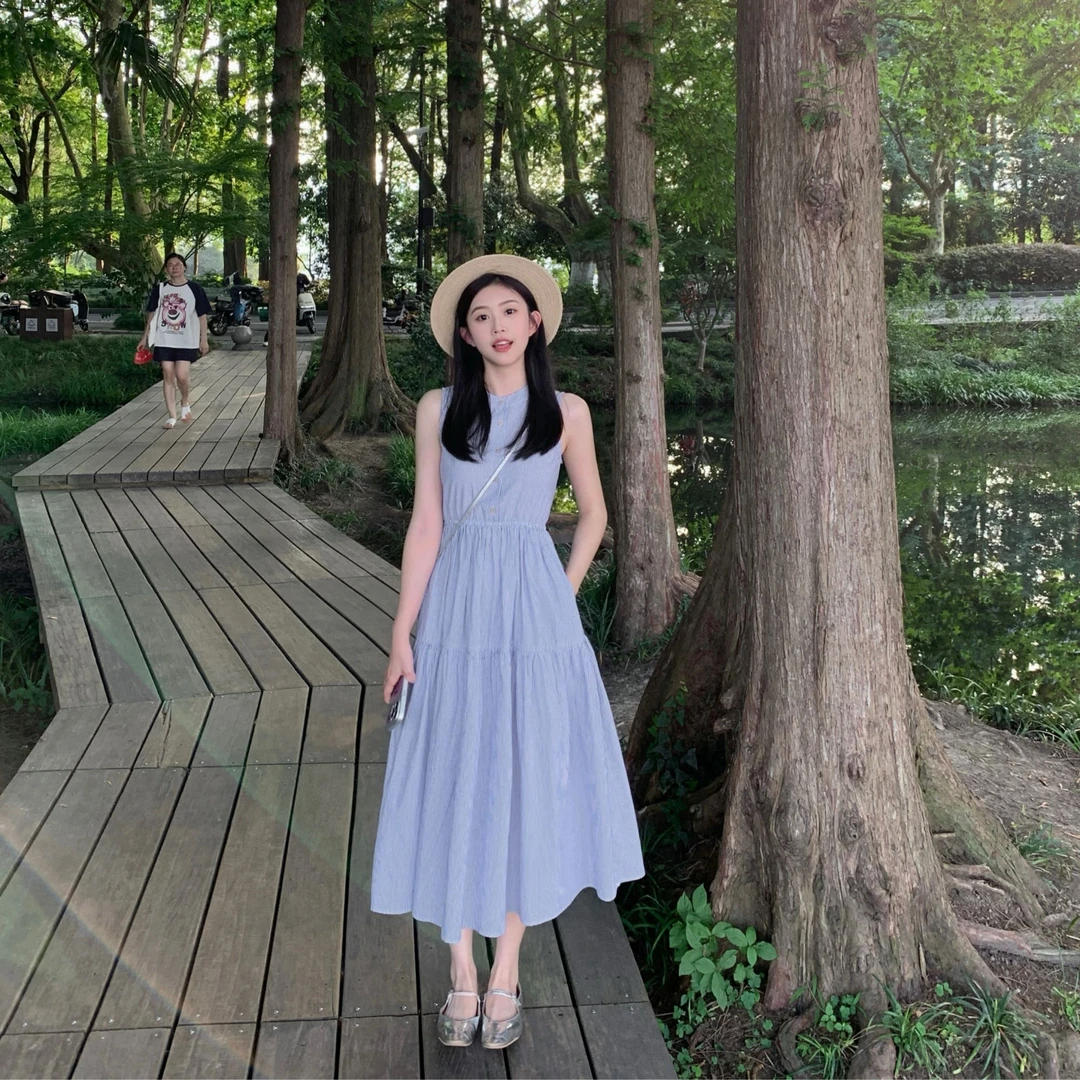 Zzhen【蓝境梦幻】法式竖条纹收腰无袖连衣裙气质减龄长裙DLYQ895！