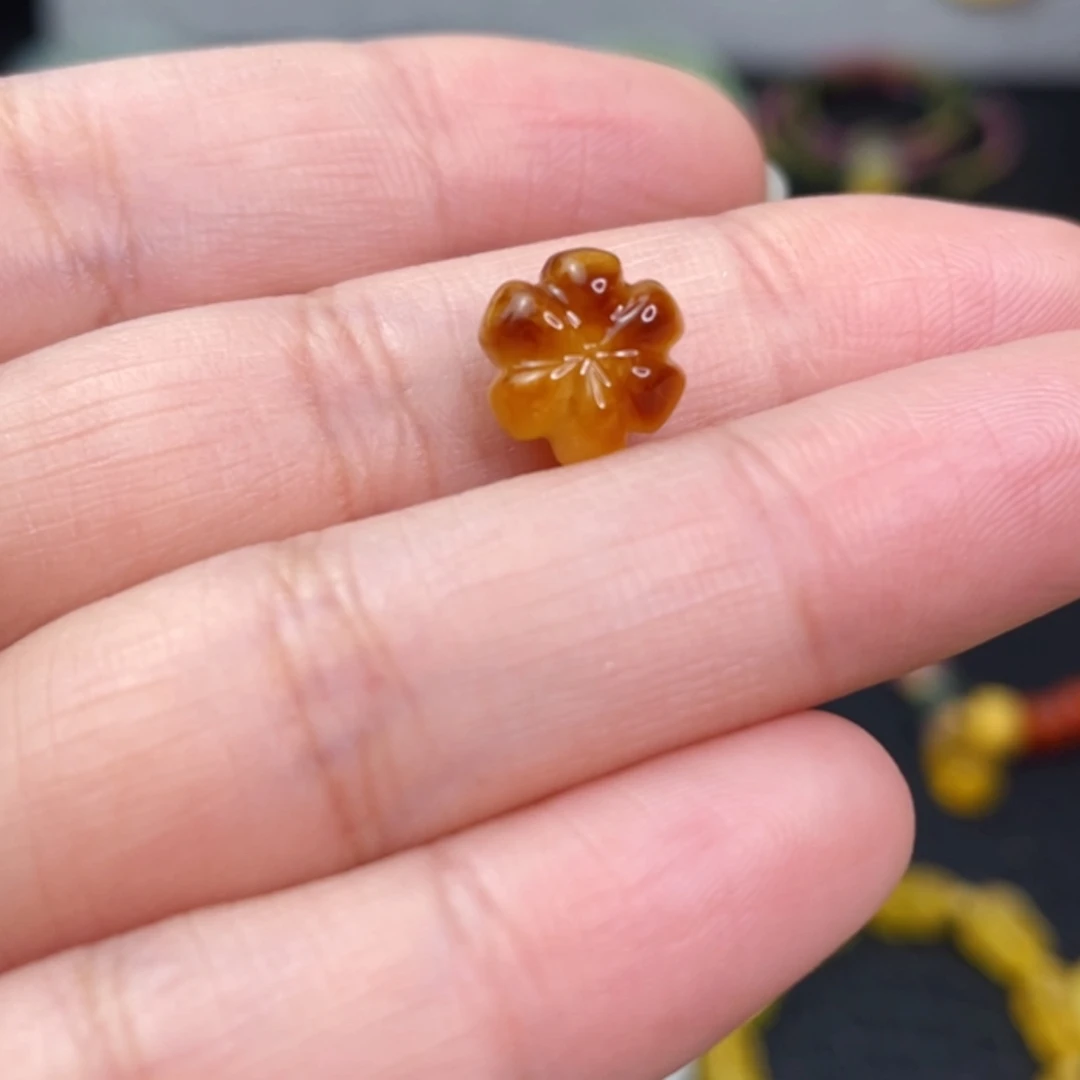 【闪购商品】蜜蜡吊坠(不含链)未镶嵌