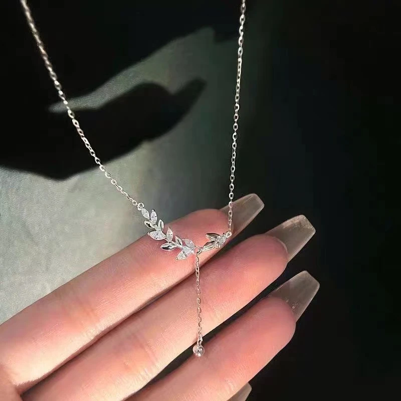 钛钢项链 百搭冷淡风简约精致轻奢坠链设计感女款钛钢锁骨项链