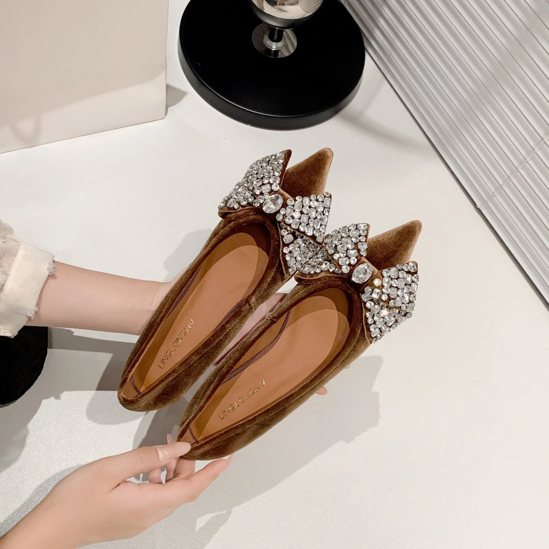 【XYZ轻奢女鞋】秋季法式金丝绒真皮水钻蝴蝶结尖头平底单鞋内增高