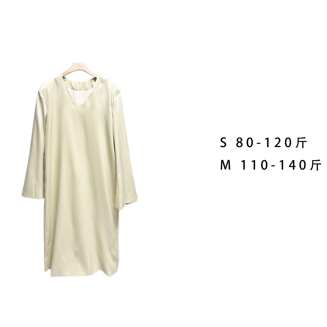 秋季新款断码捡漏.绸缎感垫肩连衣裙 2054