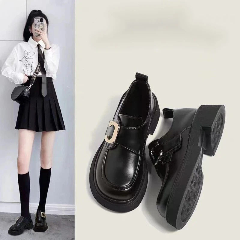 法式软底黑色小皮鞋2024新款英伦风厚底百搭一脚蹬休闲款乐福鞋