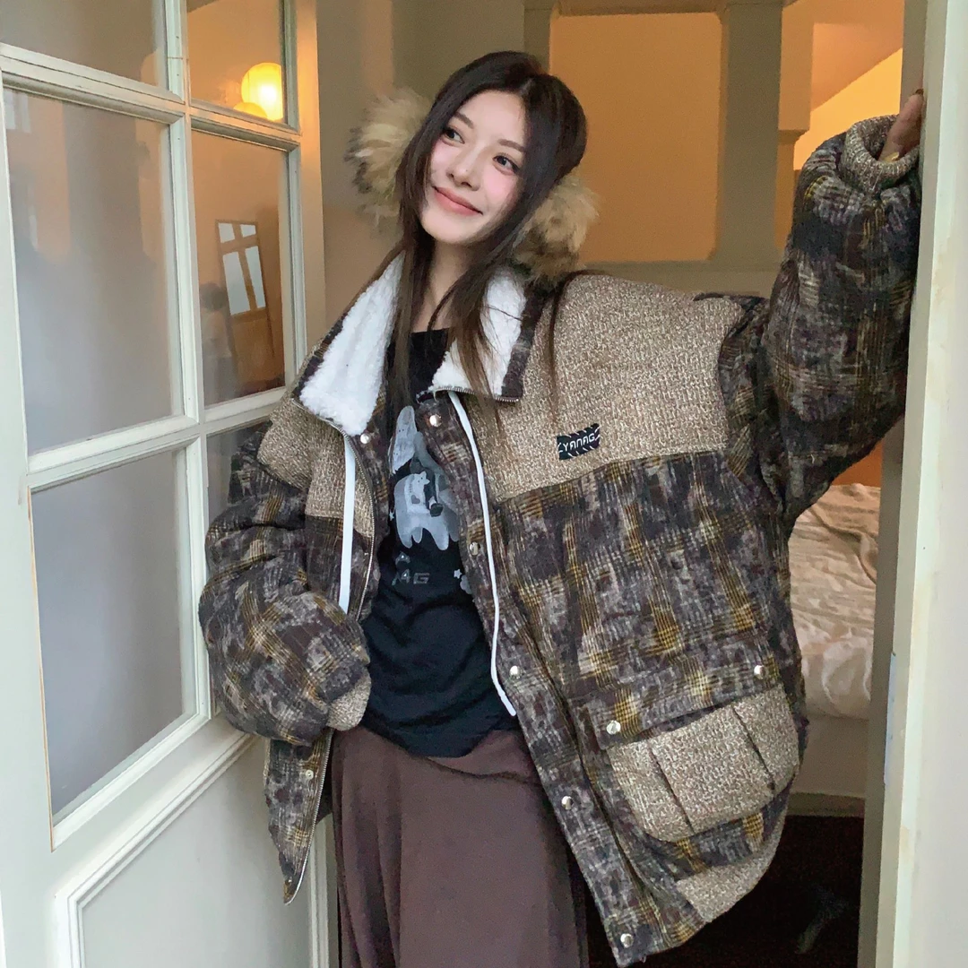 YANAG 25SS毛毛翻领拼接格棉服