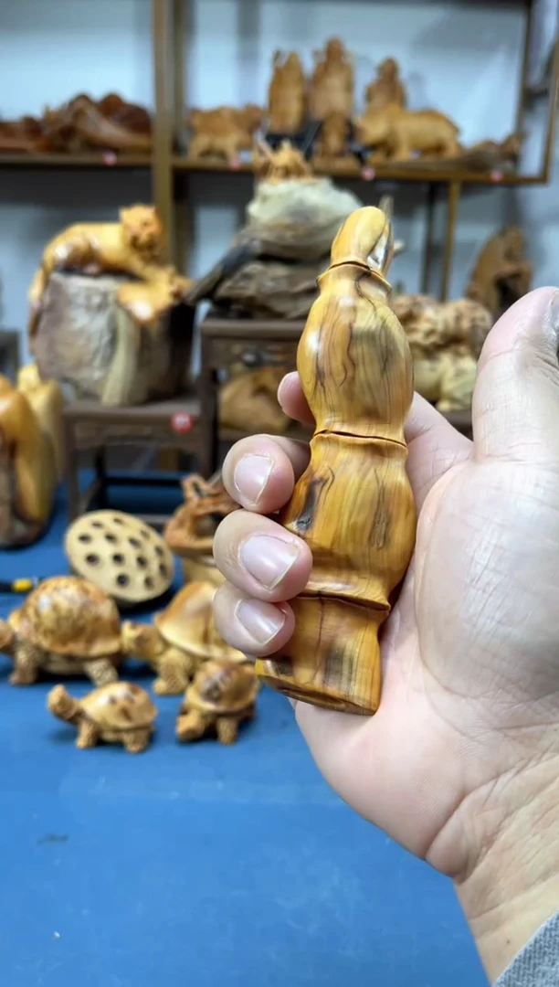 【闪购商品】崖柏根雕1