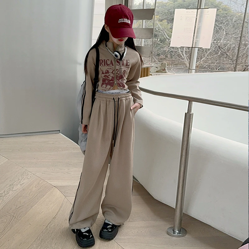 俏咪咕女童春季新款韩版宽松休闲复古美式拉条针织套装双11