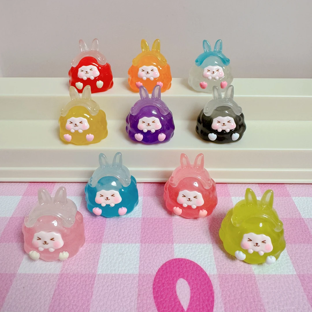 「对碰+许愿+惊喜」雪糕&夜光坐姿＊二合一＊diy手工萌粒树脂摆件