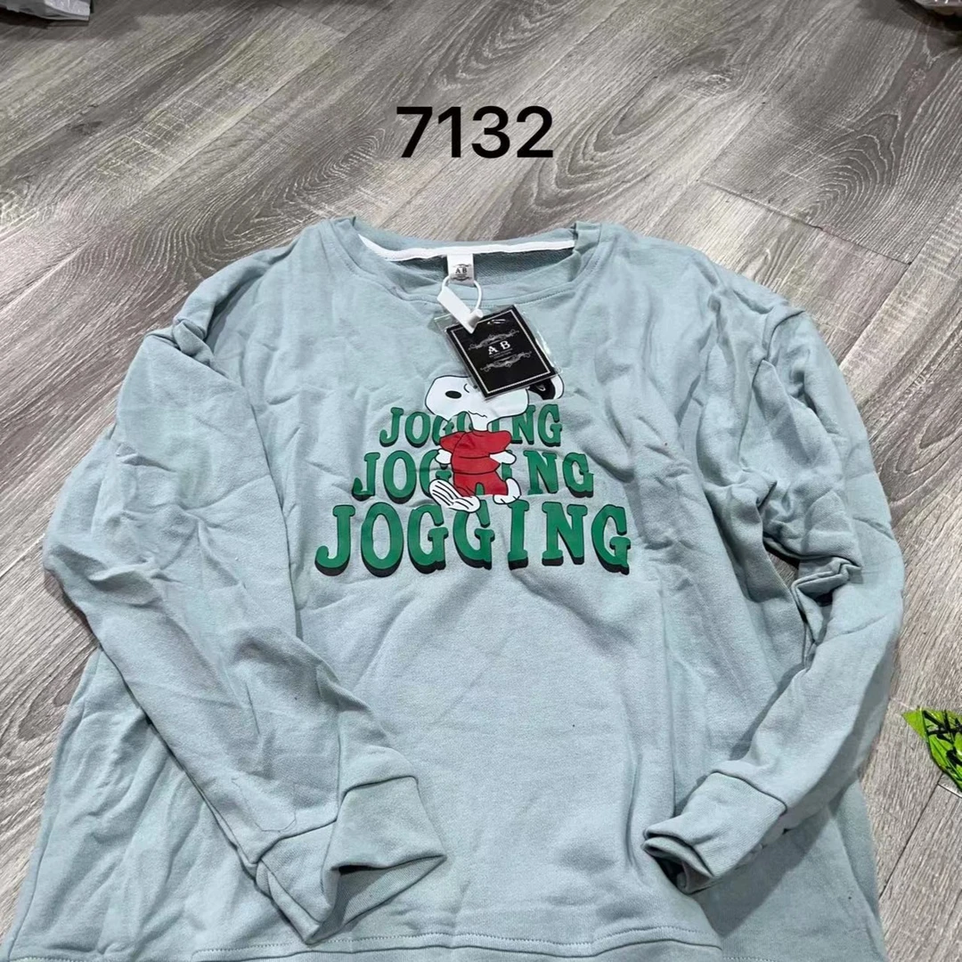 款凤姐推荐女士长袖卫衣替需备注（微瑕疵，介意勿拍）