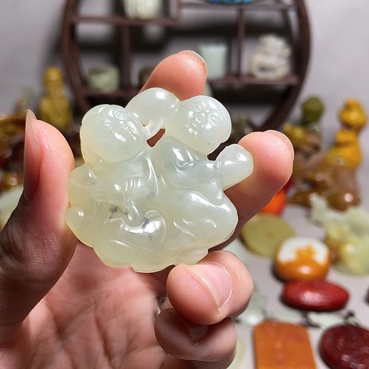 白玉菩提吊坠一一