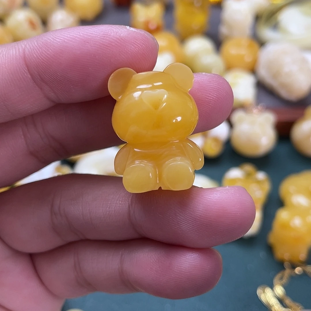 琥珀珠宝奇石未镶嵌