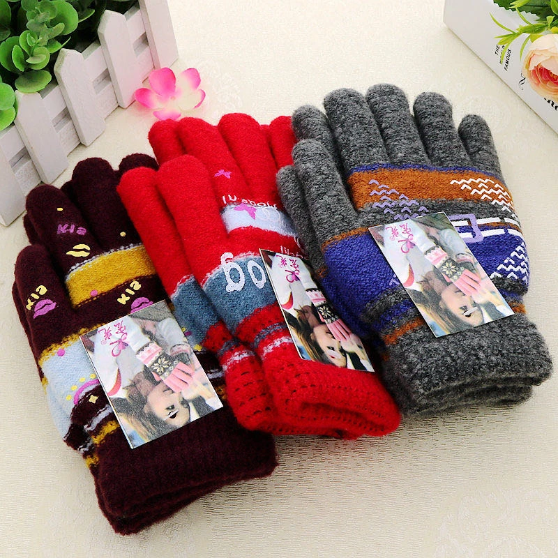 暖冬加厚双层马海毛手套颜色随机混发到手三双【LL 006】