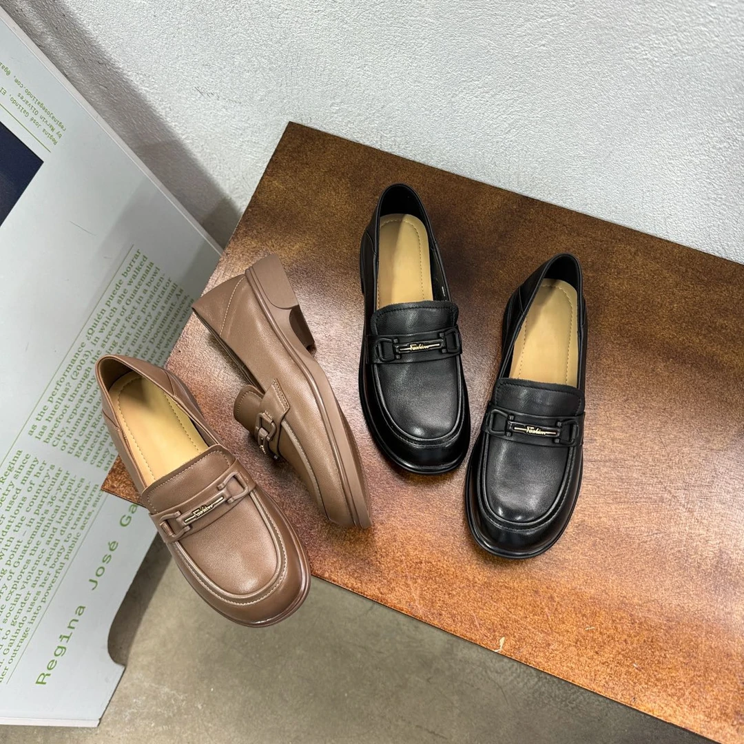 羊皮乐福真皮英伦2024春新款猪皮鞋垫舒适不累脚洋气真皮女鞋302