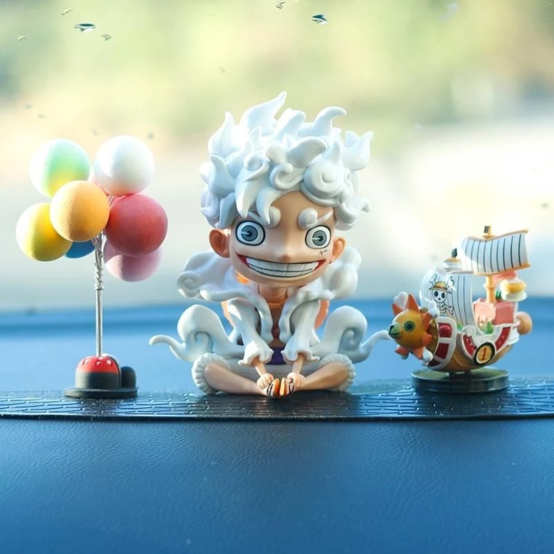 海贼王车载摆件手办太阳神尼卡路飞q版车载卡通动漫汽车内装饰品