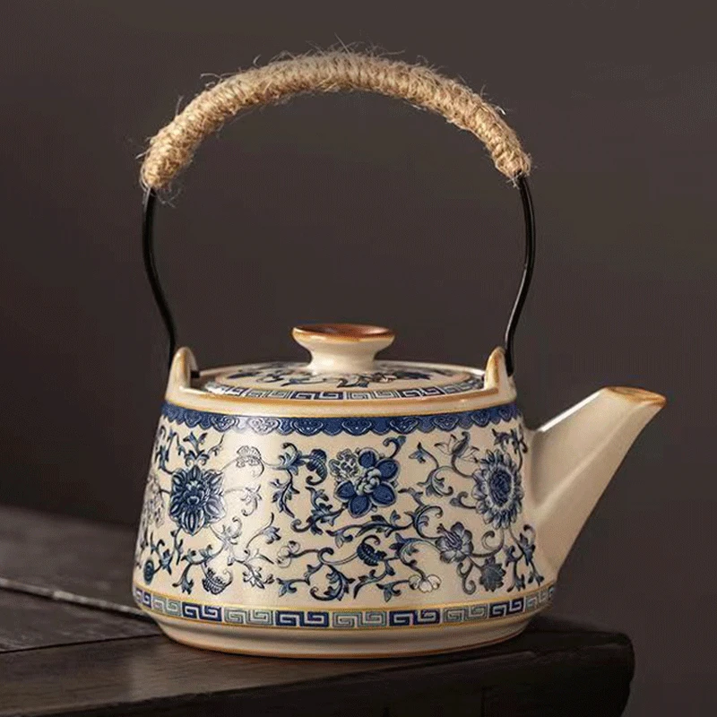 汝窑中式繁花提梁壶（220ml）