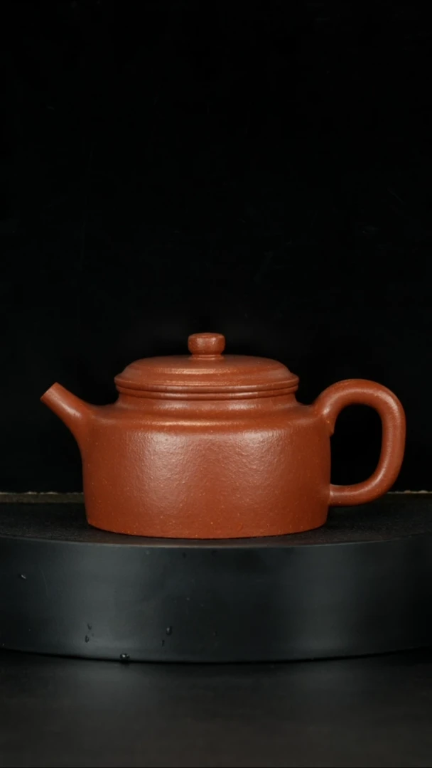 【闪购商品】紫砂茶壶全手工陶都路18目红降坡德中290cc