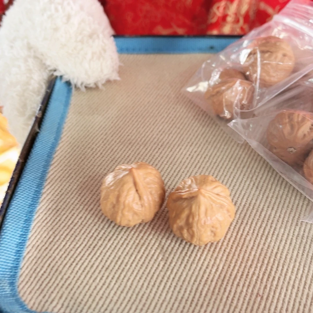 【闪购商品】文玩核桃吊坠秋子