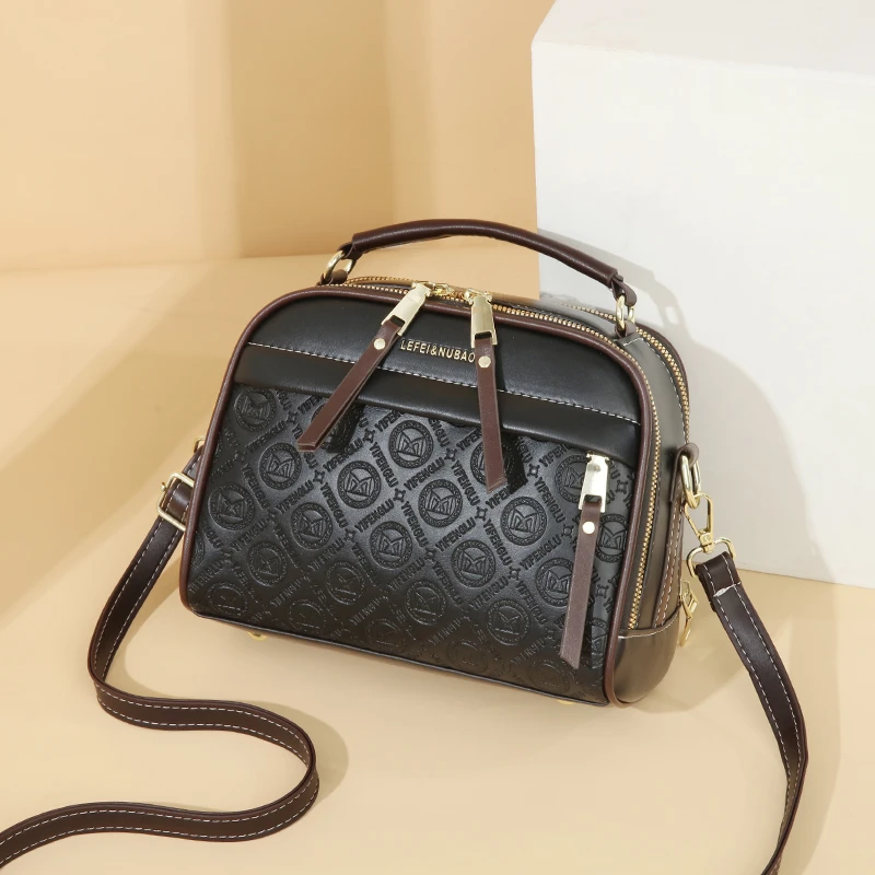 FAK正品百搭时尚洋气休闲高级感单肩斜挎包小包包纯色女包轻奢