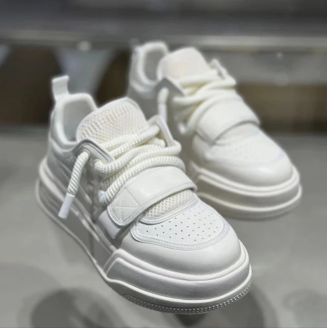 「李狠」男士时尚透气魔术贴两色休闲鞋3535