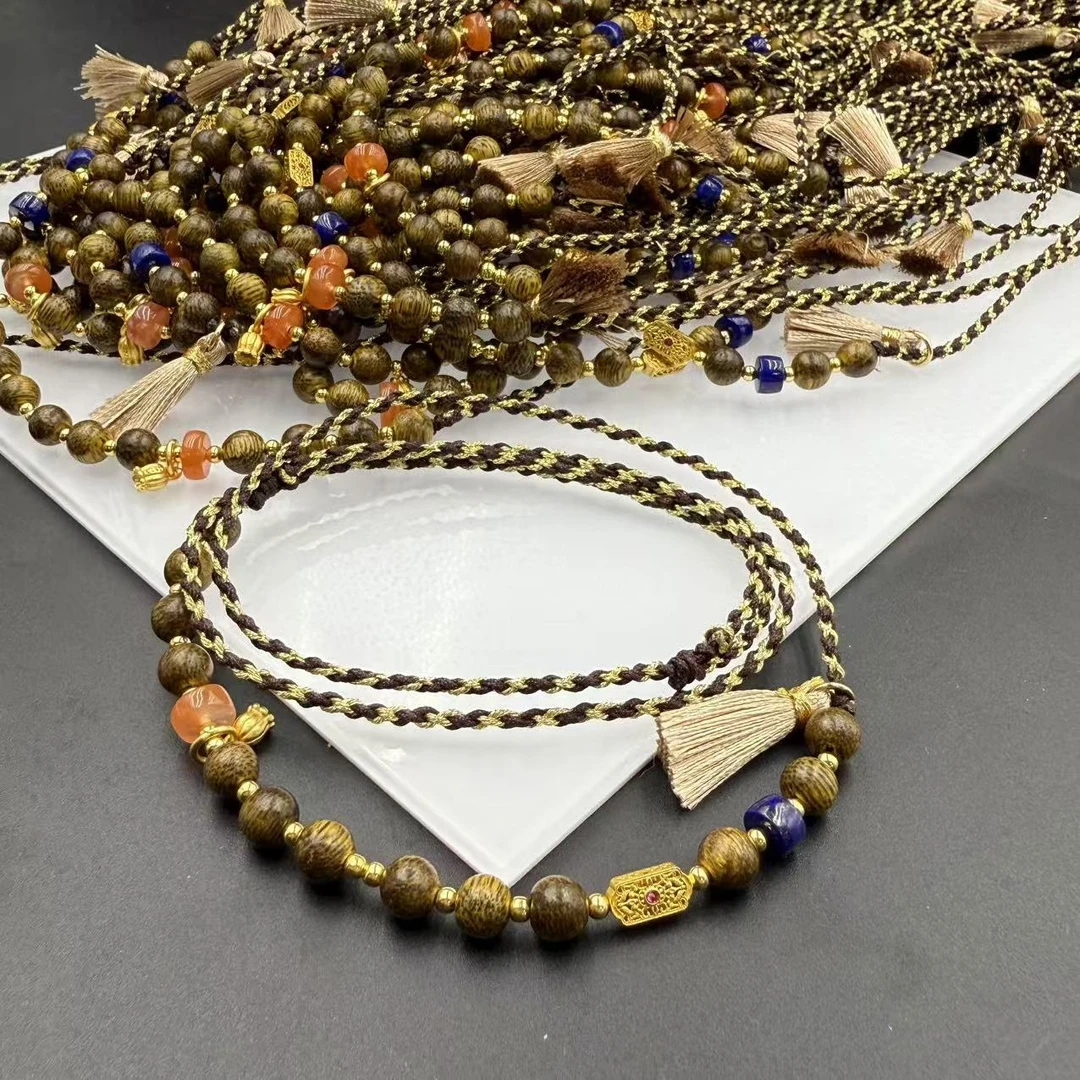 「戴琴珠宝」FR5393-檀木银镶青金石南红6mm左右项链（多样性发其一）