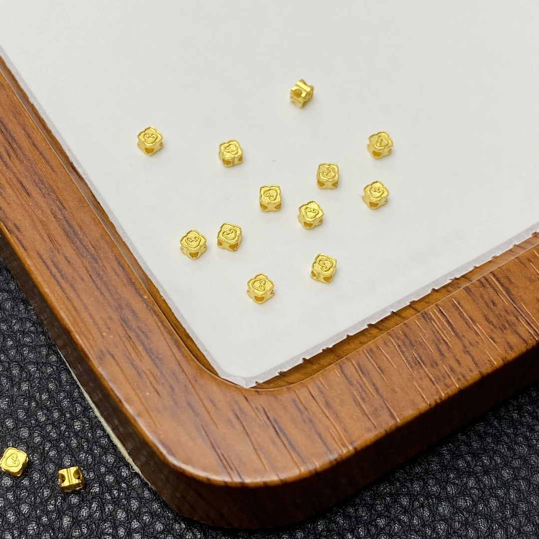 「戴琴珠宝」YZ2833-18K金方形2.6mm左右配件-(多样性发其一)