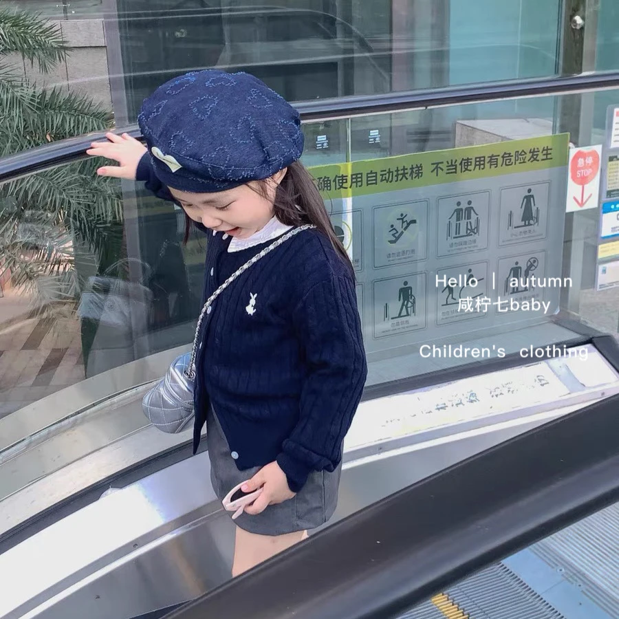 咸柠七秋季新款女童休闲甜美麻花软糯针织毛衣开衫短裙套装韩版
