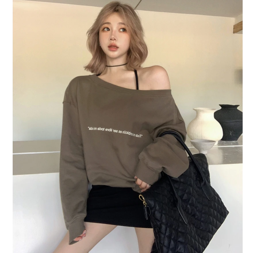 2024夏秋新款韩式斜肩宽松廓形卫衣复古休闲一字肩上衣高腰短裙女