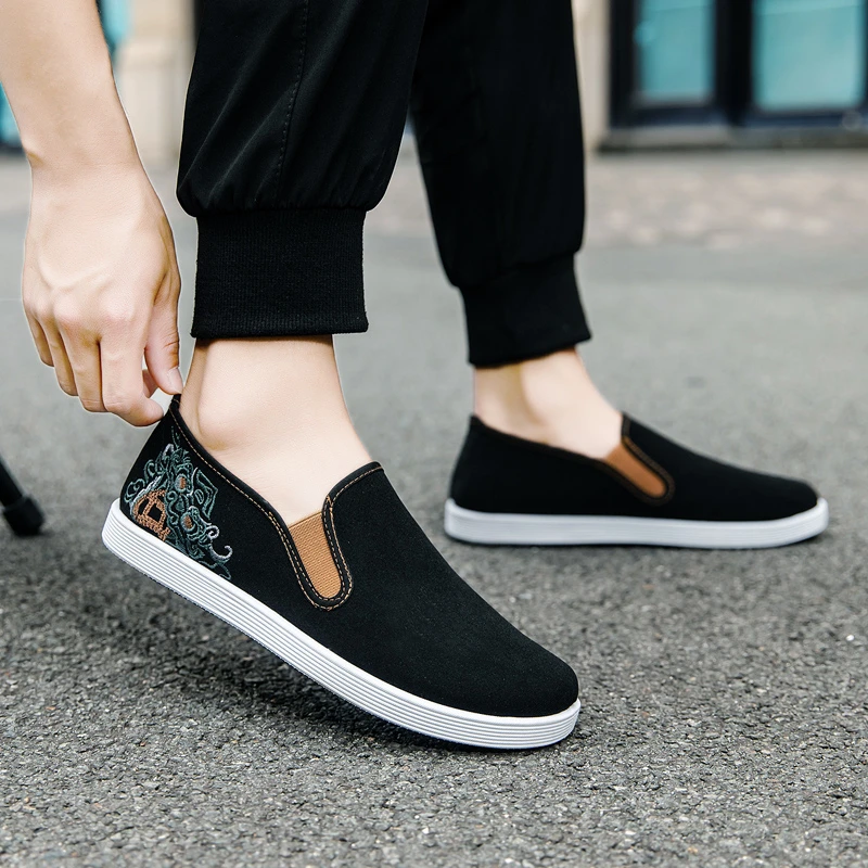 老北京布鞋2025秋季新款舒适百搭男士一脚蹬透气休闲男鞋国潮