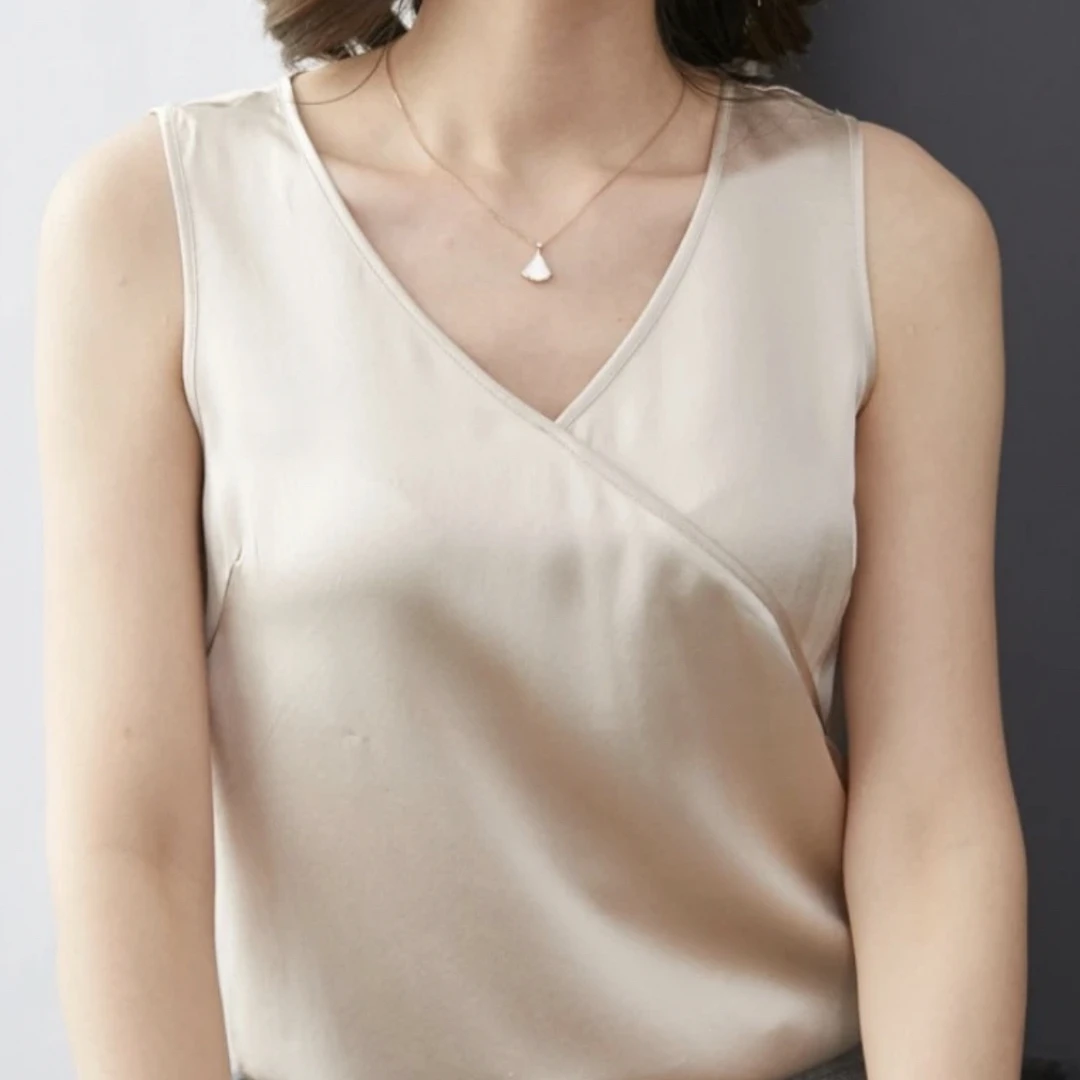 【君之】真丝夏季外穿夏季纯色桑蚕丝V领短无袖宽松打底衫气质时尚