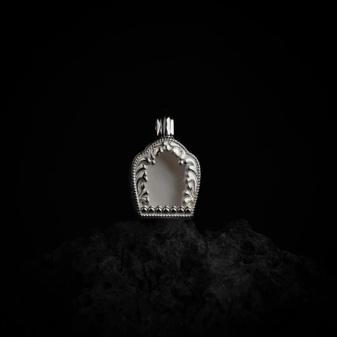 吊坠925银 精致版轻奢拱门卷草单吊坠项坠藏式镶嵌可打开