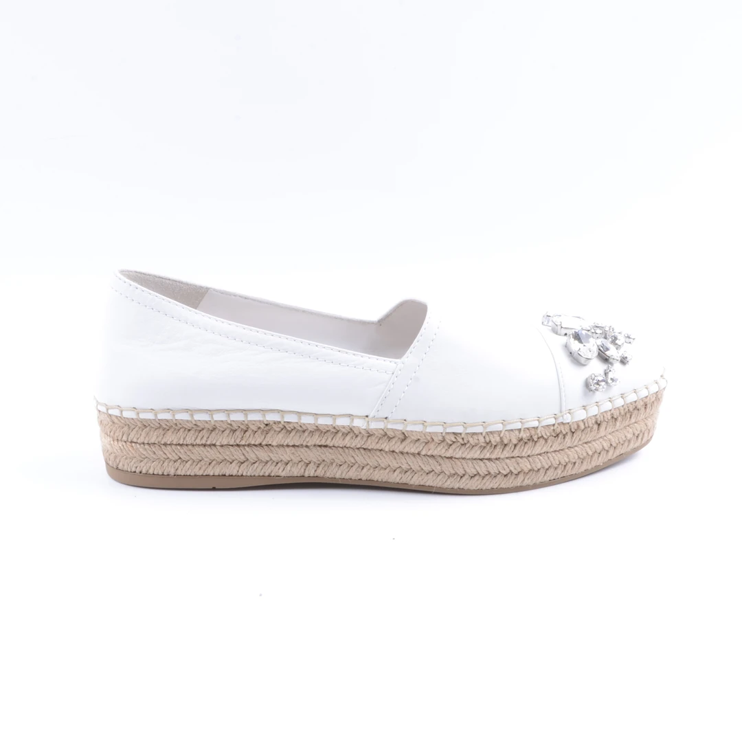 99新 MIU MIU/缪缪 MIU MIU/缪缪女士一脚蹬休闲鞋39.5码