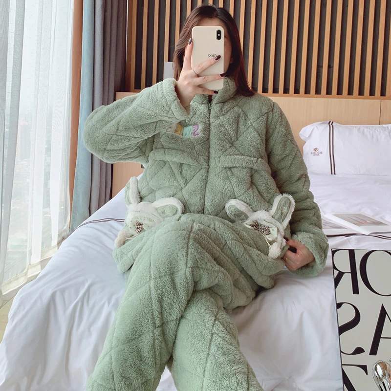 月子服秋冬三层夹棉产后喂奶加厚加绒冬季保暖孕妇家居哺乳睡衣套