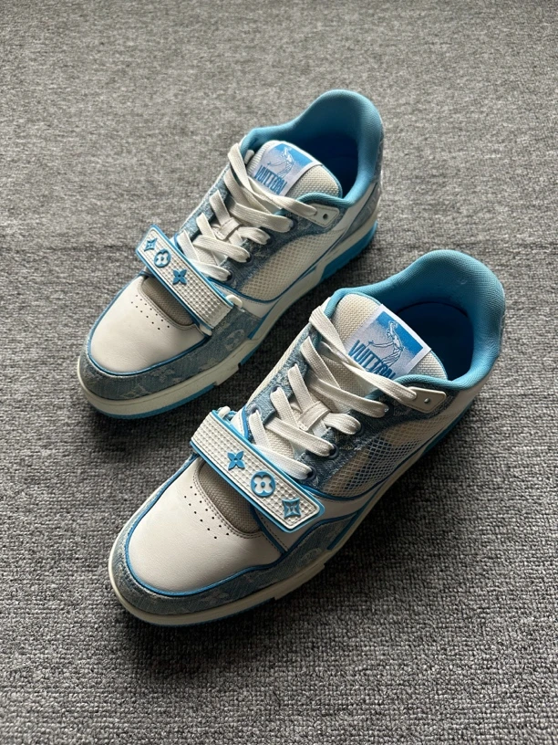 95新 LouisVuitton/路易威登 43码 Trainer 白蓝男士魔术贴板鞋