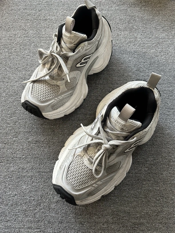 95新 Balenciaga/巴黎世家 44码 10XL男款老爹鞋