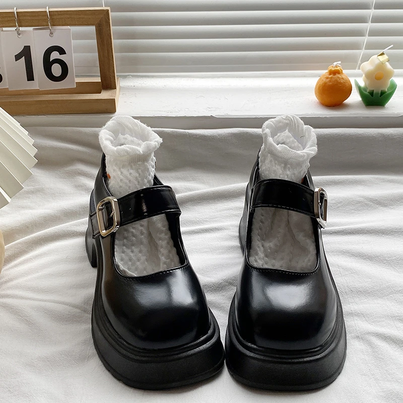 玛丽珍鞋女适合春夏的漂亮小鞋子百搭粗跟厚底黑色小皮鞋大码女鞋