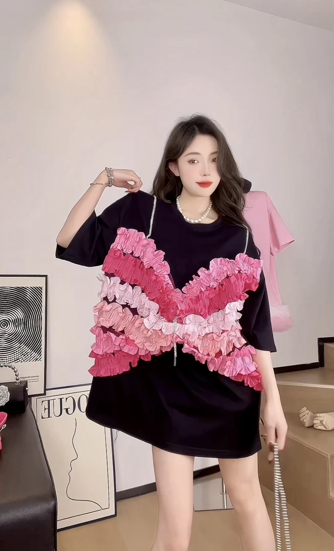 【婉婉欧货】2024新款重工立体拼接蝴蝶款轻奢减龄设计感宽松T恤