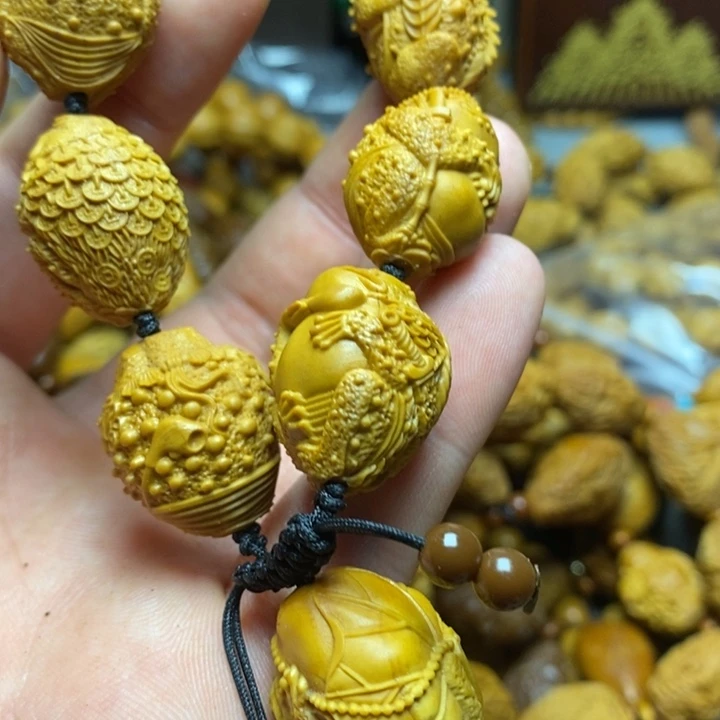 橄榄核核雕49号啦咩